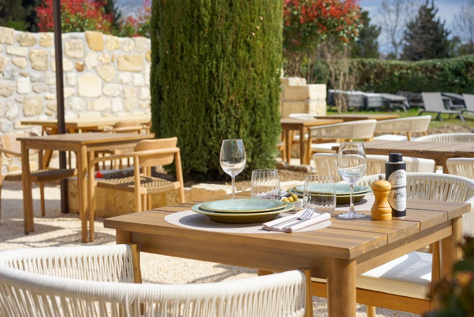 Hotel Val Baussenc, The Originals Relais Maussane-les-Alpilles