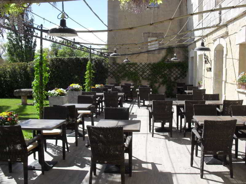 Hotel Val Baussenc, The Originals Relais Maussane-les-Alpilles